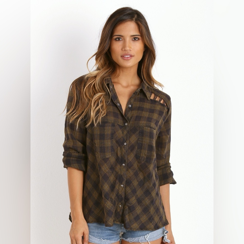 Vintage Free People lace up cutout button down shirt long sleeve flannel top